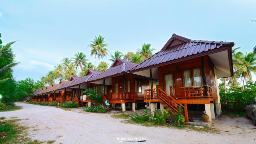Baanchaylay Resort Кханом Стая снимка